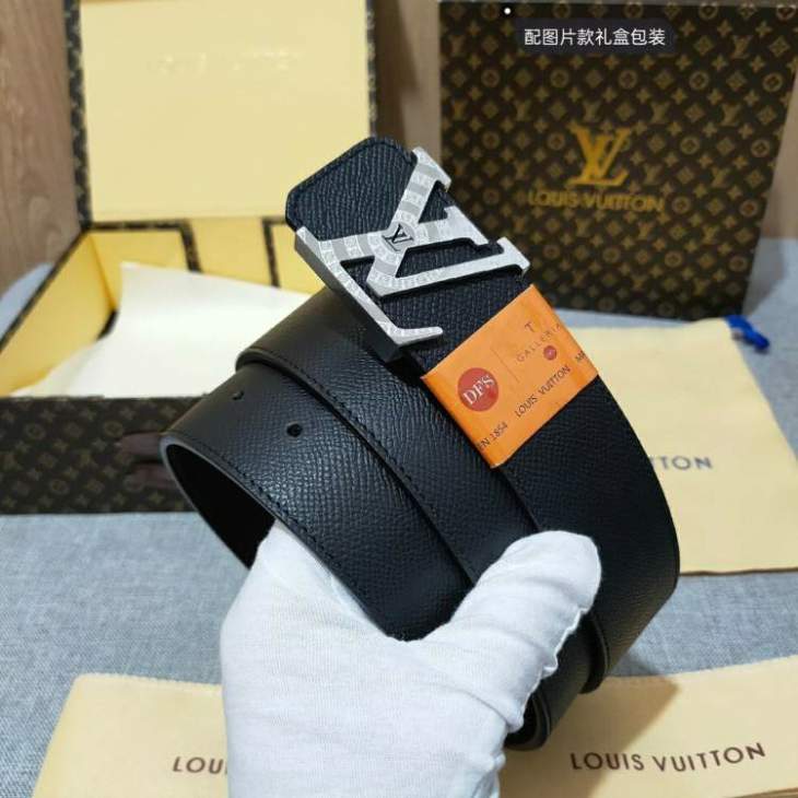 Picture of Louis Vuitton Belts _SKUfw138371200fw